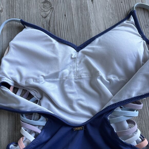 Victoria’s Secret Pink Blue One Piece Swimsuit With String Cutouts Size XS - Picture 11 of 11